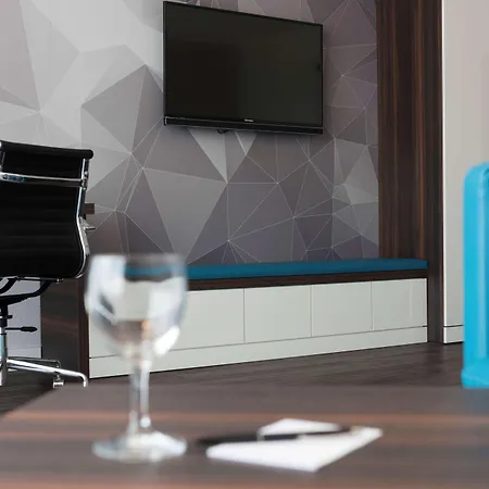 Western Frankfurt Airport 호텔 4*