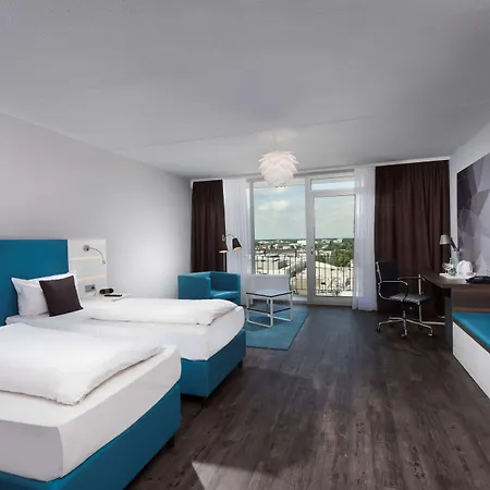 Western Frankfurt Airport Hotel 4*