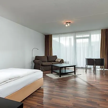 Western Frankfurt Airport 호텔 4*