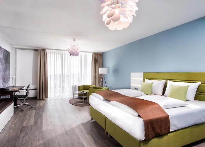 Western Frankfurt Airport Отель 4*